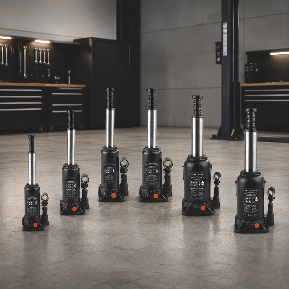 STAHLWERK hydraulic jack GW0404 with 4 t load capacity | Stroke range 180 - 350 mm | Compact stamp jack | Hydraulic car jack | Stable bottle jack for machines, commercial vehicles and cars