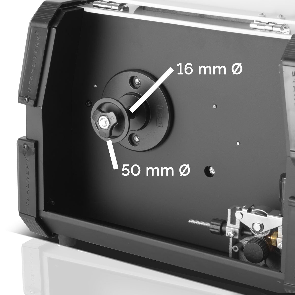 Saldatrice STAHLWERK MIG MAG 135 ST IGBT completamente attrezzata / saldatrice a gas inerte con alimentazione filo sinergica e 135 A reali / saldatrice combinata