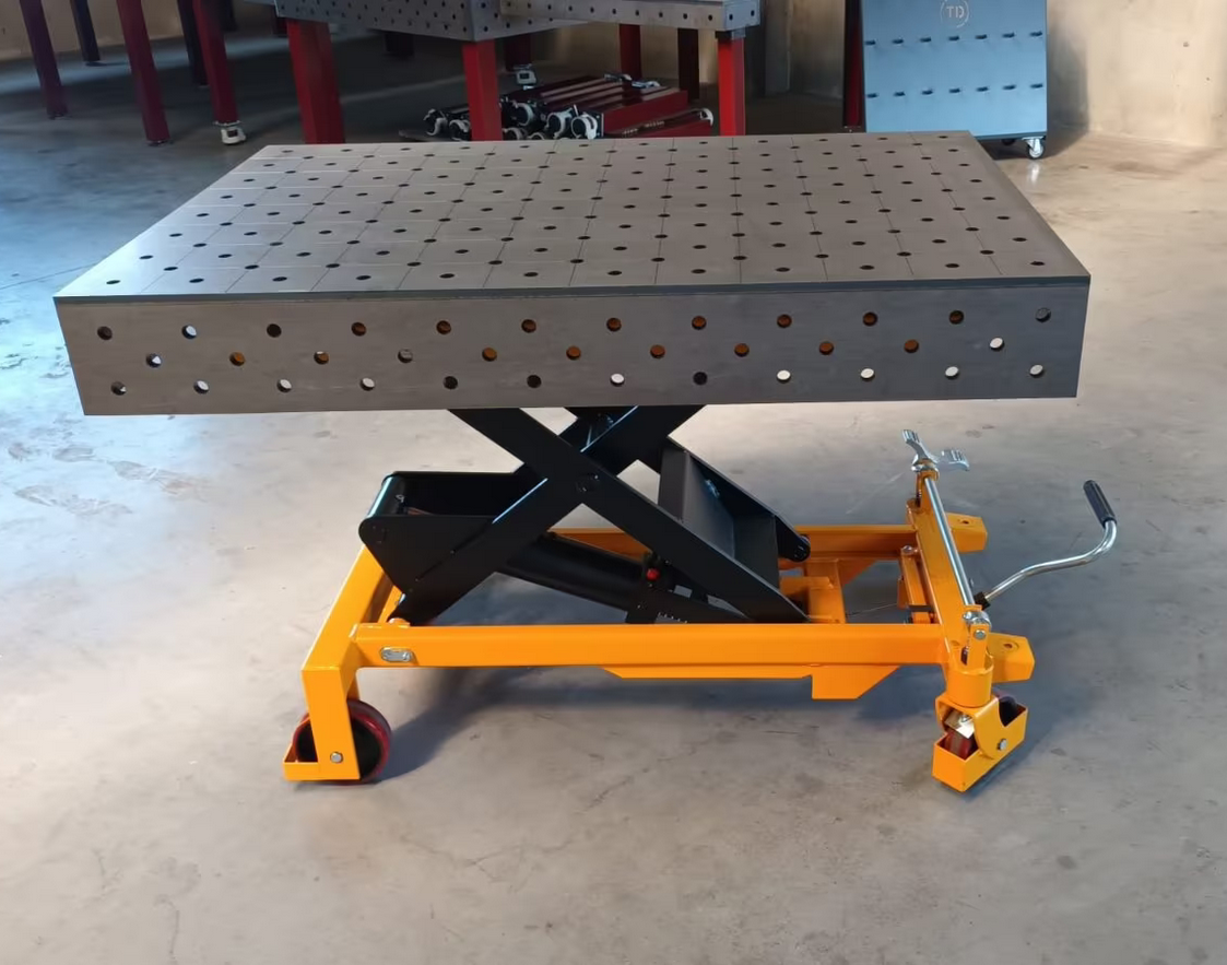 STAHLWERK SWITZERLAND Height-adjustable welding table 1200 x 800 mm hydraulic assembly table with 500 - 1100 mm lifting range, 750 kg load capacity, D16 perforated plate
