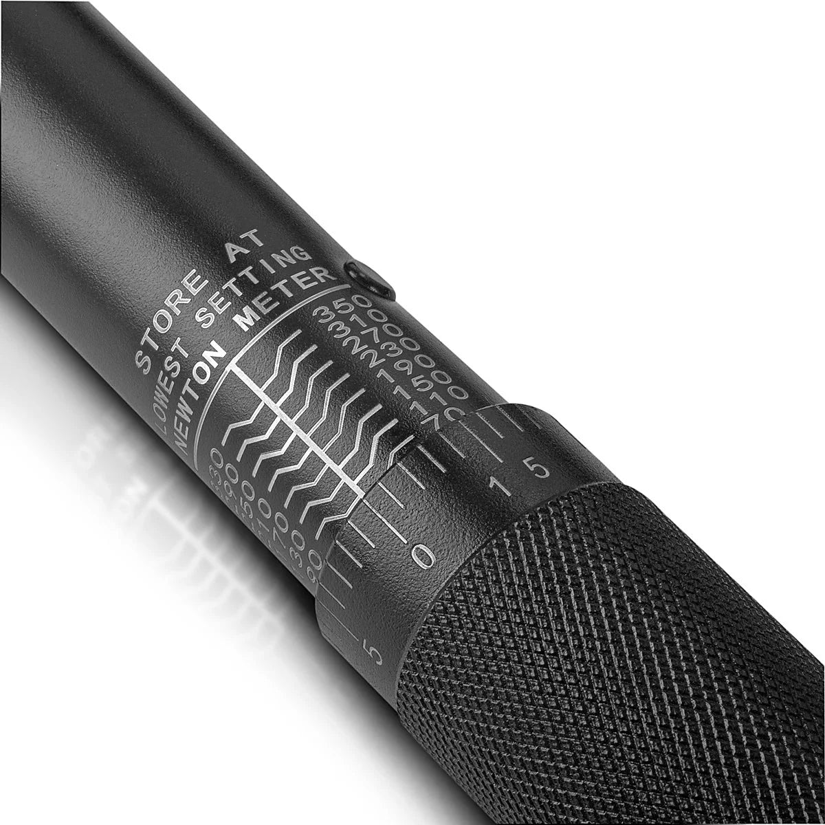Set básico para cambio de neumáticos STAHLWERK con gato de maniobra extraplano de 3 t con rango de elevación de 75-510 mm, llave dinamométrica de 70-350 Nm y guantes de trabajo para cambiar neumáticos de vehículos