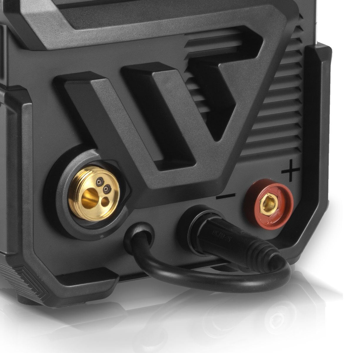 Poste à souder STAHLWERK MIG MAG 135 ST IGBT / Poste à souder au gaz inerte avec alimentation en fil synergique et 135 ampères réels / Poste à souder combiné