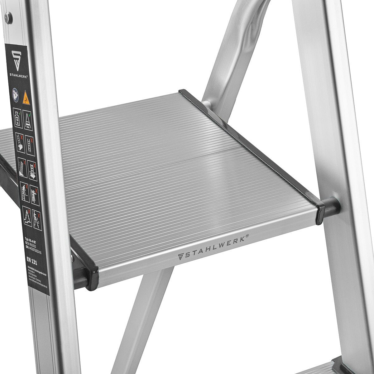 STAHLWERK step ladder HL-4 ST 150 kg, 4 steps, standing height 78 cm, aluminum ladder / folding ladder / step ladder / multi-purpose ladder with non-slip rungs including 7 year manufacturer's guarantee