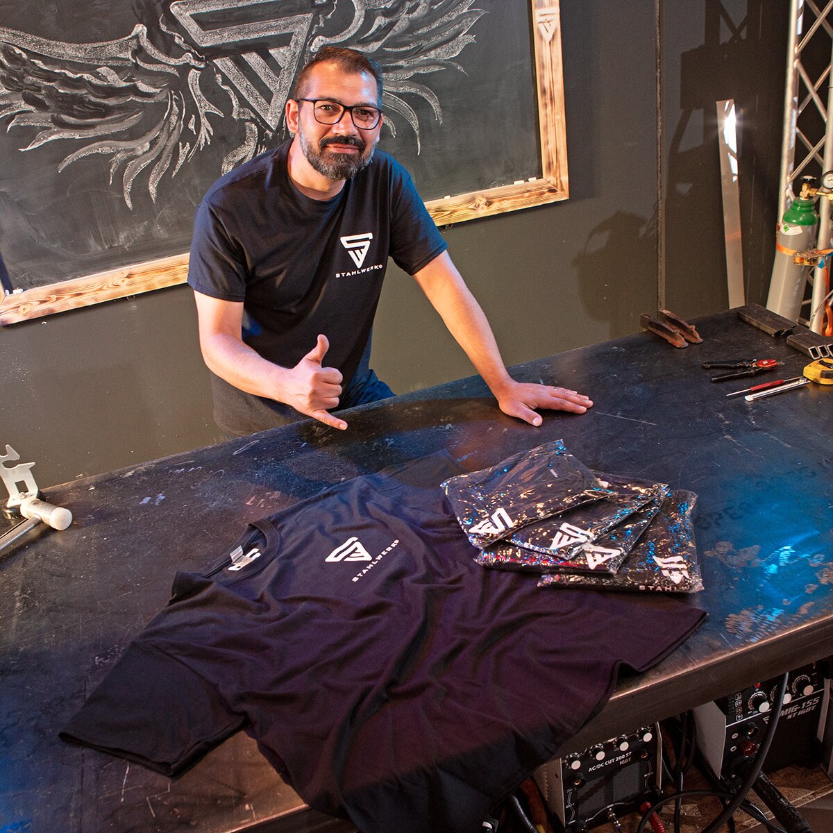 STAHLWERK T-Shirt Größe L Kurzarm-Hemd mit Logo-Print aus 100% Baumwolle