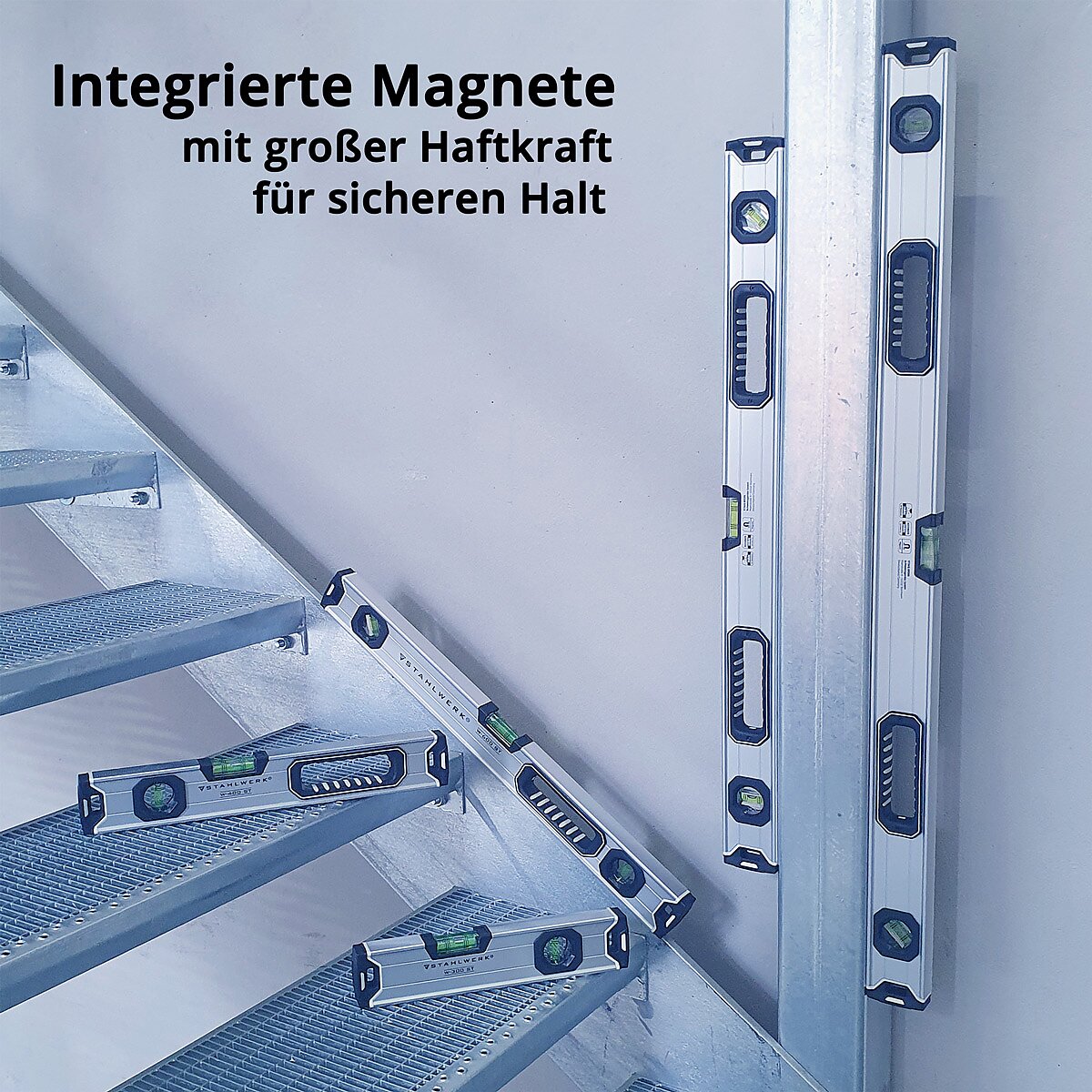 STAHLWERK Wasserwaage W-1000 ST aus Aluminium mit 1000 mm Länge magnetische Richtwaage | Magnet-Wasserwaage | Aluminium-Wasserwaage